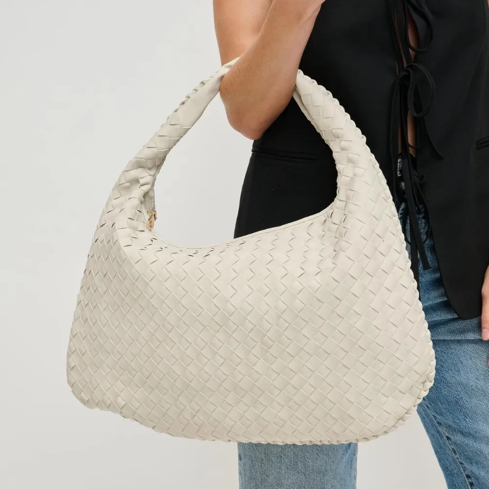 Victoria Hobo
