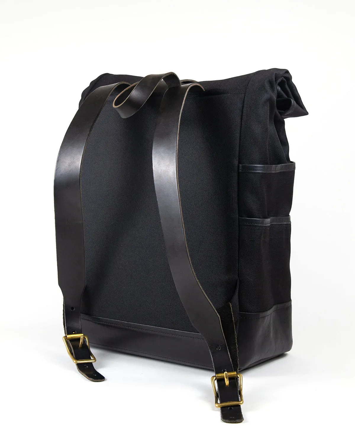Weekender in All Black