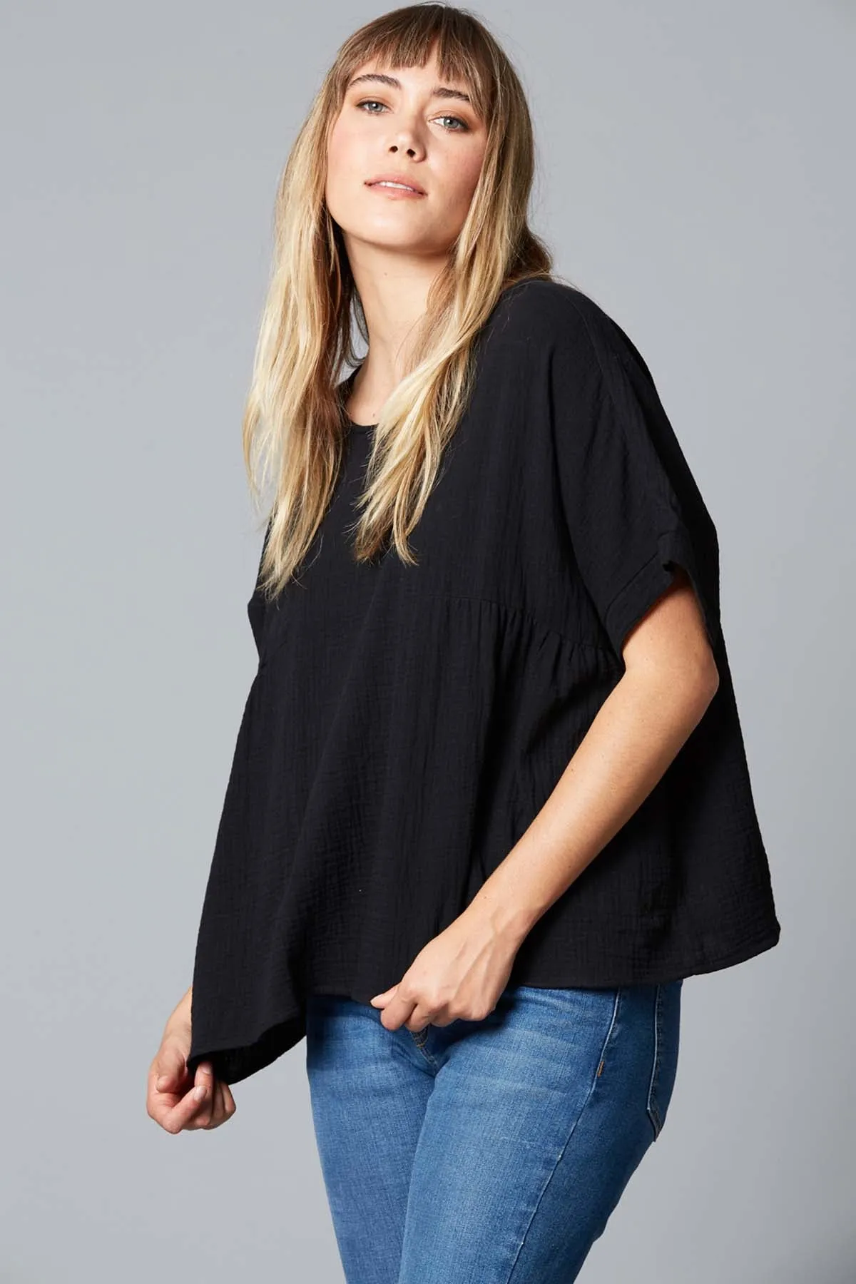 Weekender Top - Black