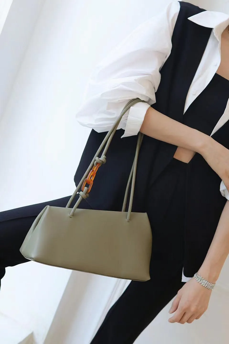 Zella Leather Shoulder Bag - Green